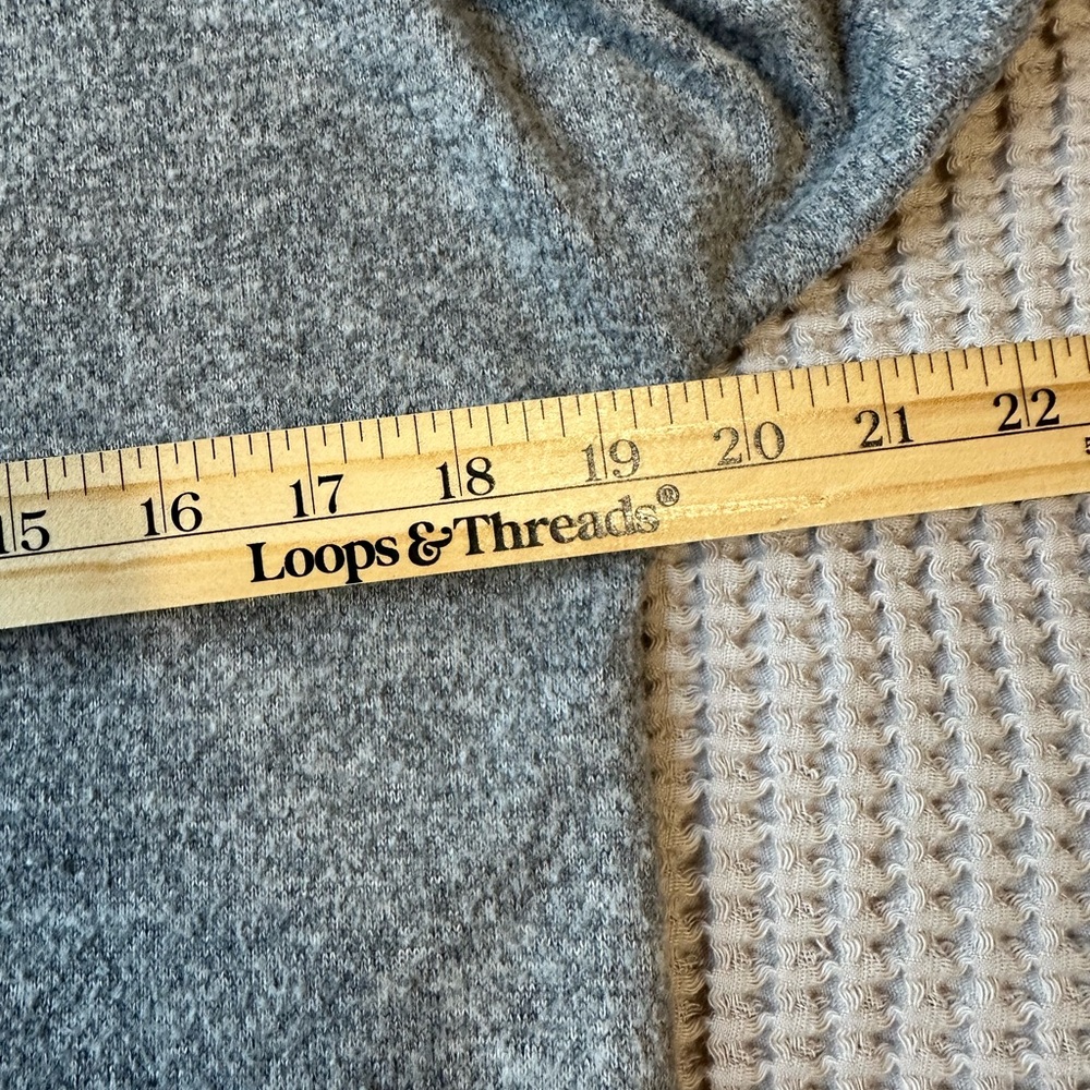 Adrienne Vittadini Cowl Neck Pullover Grey Sweater Cinch Bottom Size M Slouchy - Picture 5 of 7
